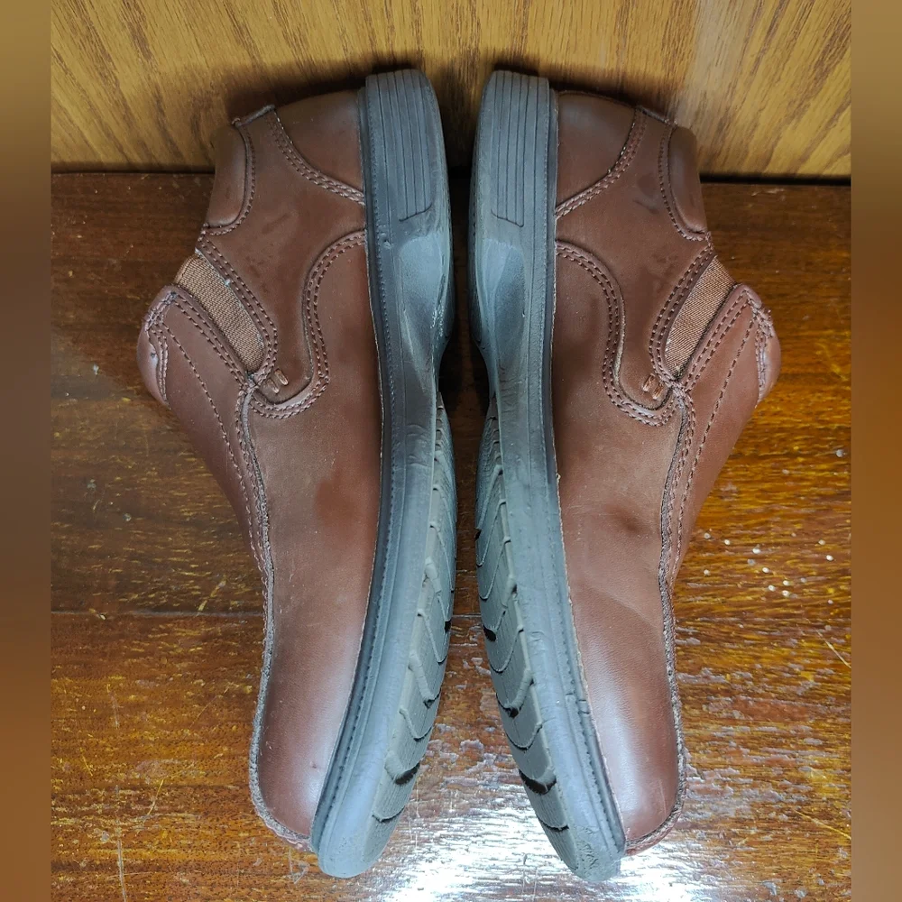 Men's Nunn Bush Slip Resistant Brown Leather Loafers, 9